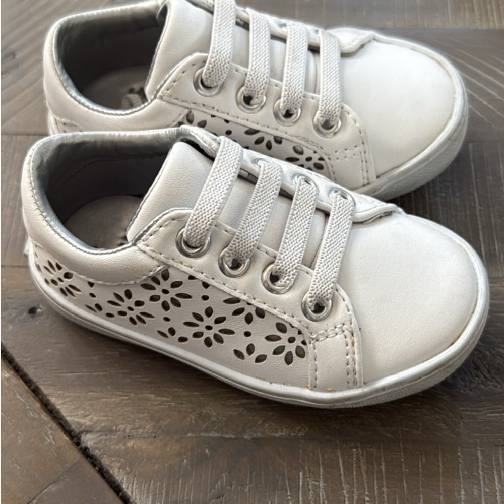 Janie and Jack White Kids Sneakers
